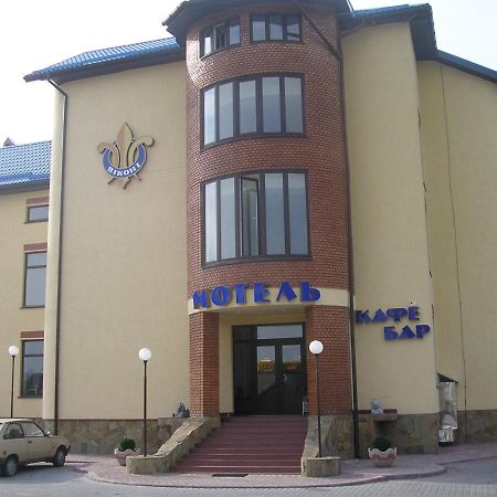 Віконт Motel Chishki Kültér fotó