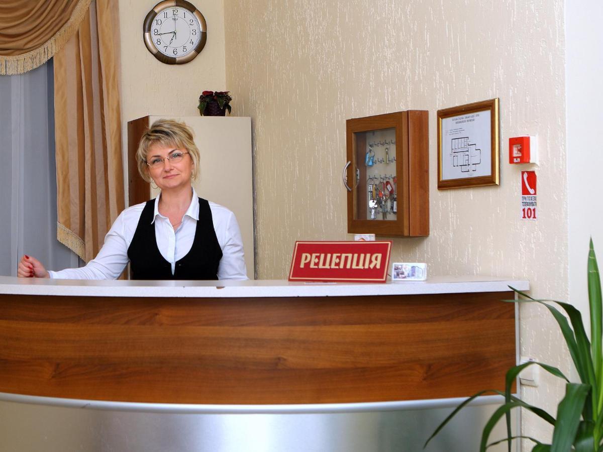 Віконт Motel Chishki Kültér fotó